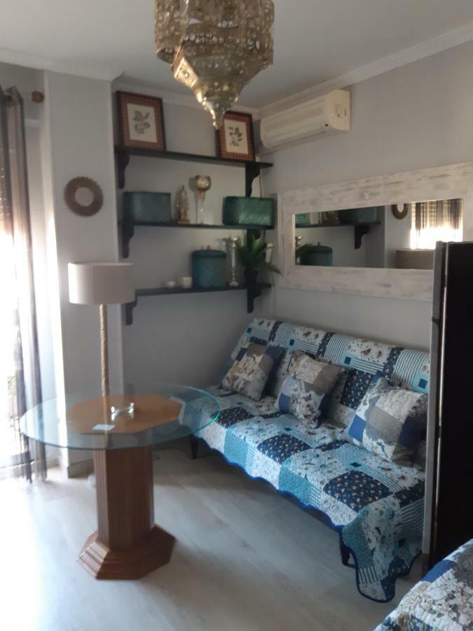 Espacio Amalia Triana เซบีญา ภายนอก รูปภาพ