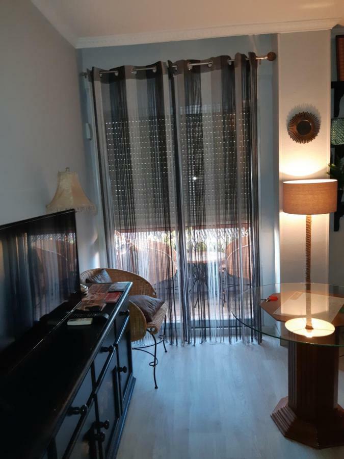 Espacio Amalia Triana เซบีญา ภายนอก รูปภาพ